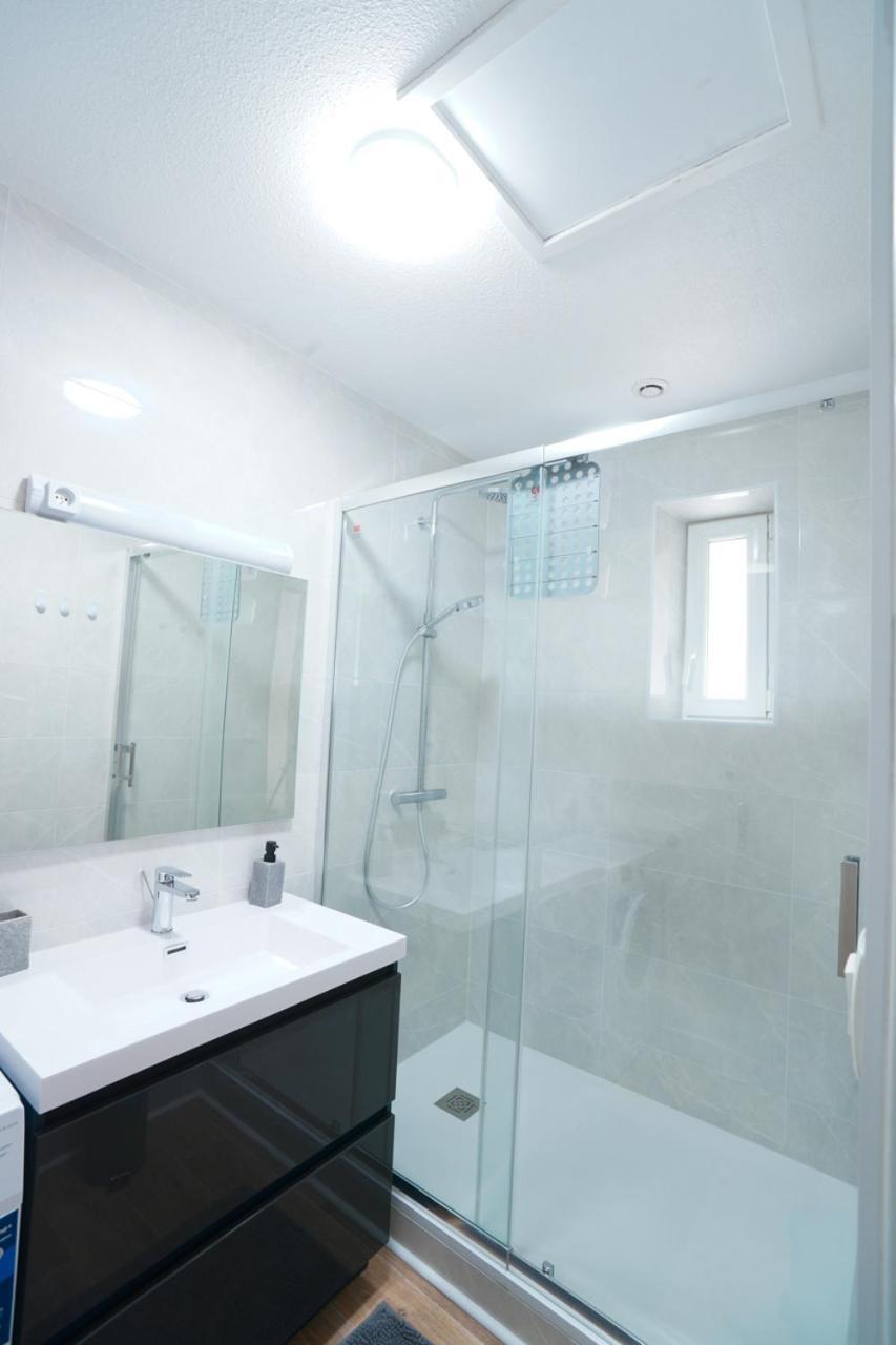 Appartement Du Forum,La Gare, 50 M2 , Climatisation, Garage, Cour Нарбонн Екстер'єр фото